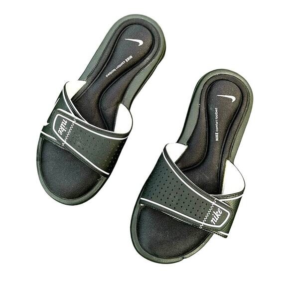 Nike Comfort Footbed Sandals Women's Size 5 Black Slides - Picture 1 of 14